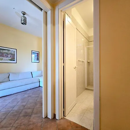 A 100mt Dal Mare Vakantiehuis *